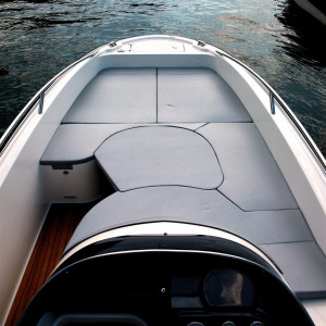 vente bateau cannes-zodiac antibes-bombard mandelieu la napoule-aka marine cannes la bocca-bateaux a vendre le cannet-reparation bateau vallauris-bateau d occasion mougins-bateau theoule sur mer