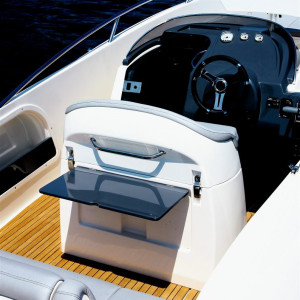 vente bateau cannes-zodiac antibes-bombard mandelieu la napoule-aka marine cannes la bocca-bateaux a vendre le cannet-reparation bateau vallauris-bateau d occasion mougins-bateau theoule sur mer