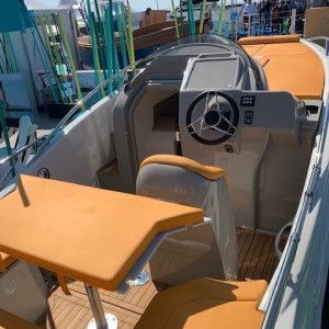 vente bateau cannes-zodiac antibes-bombard mandelieu la napoule-aka marine cannes la bocca-bateaux a vendre le cannet-reparation bateau vallauris-bateau d occasion mougins-bateau theoule sur mer