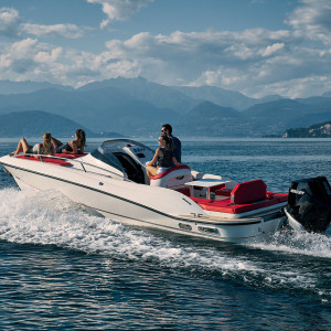 vente bateau cannes-zodiac antibes-bombard mandelieu la napoule-aka marine cannes la bocca-bateaux a vendre le cannet-reparation bateau vallauris-bateau d occasion mougins-bateau theoule sur mer