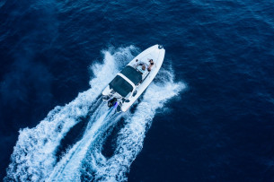 vente bateau cannes-zodiac antibes-bombard mandelieu la napoule-aka marine cannes la bocca-bateaux a vendre le cannet-reparation bateau vallauris-bateau d occasion mougins-bateau theoule sur mer